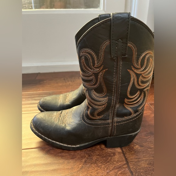 Smoky Mountain Boots | Western Toe | Genuine Leather Material| Man-Made Lining - Picture 2 of 9